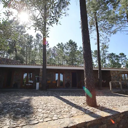Rurais - Casas Do Lagar Farm stay *