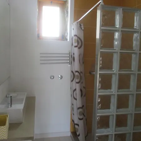 Farm stay Rurais - Casas Do Lagar Rosmaninhal (Santarem)