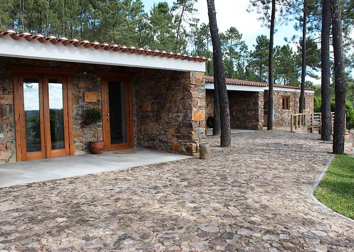 Alojamento de Turismo Rural Rurais - Casas Do Lagar Rosmaninhal (Santarem)